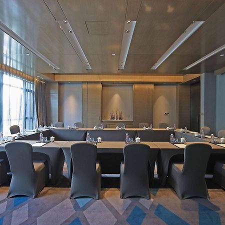 Wyndham JinJiang Hotel Bagian luar foto