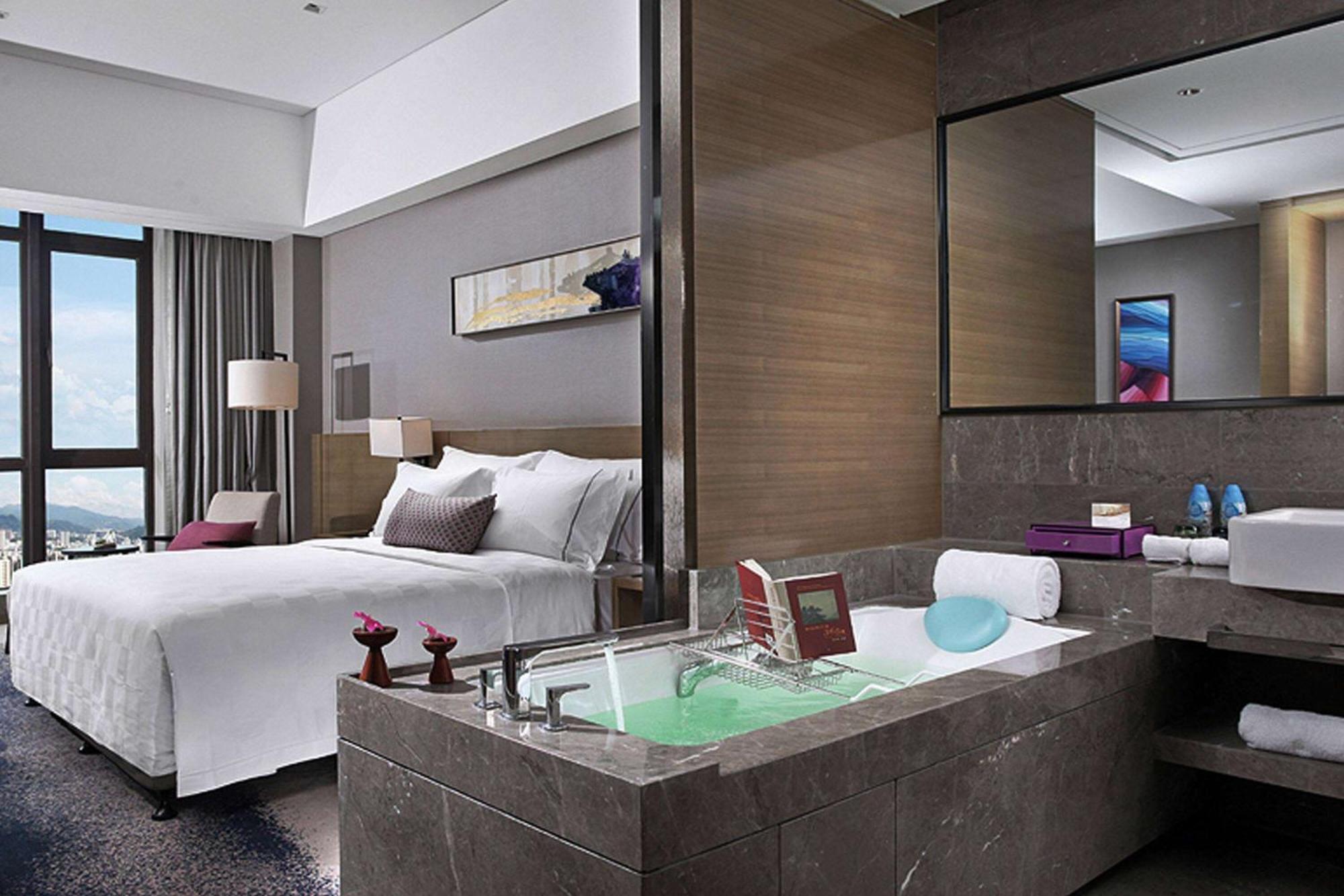 Wyndham JinJiang Hotel Bagian luar foto